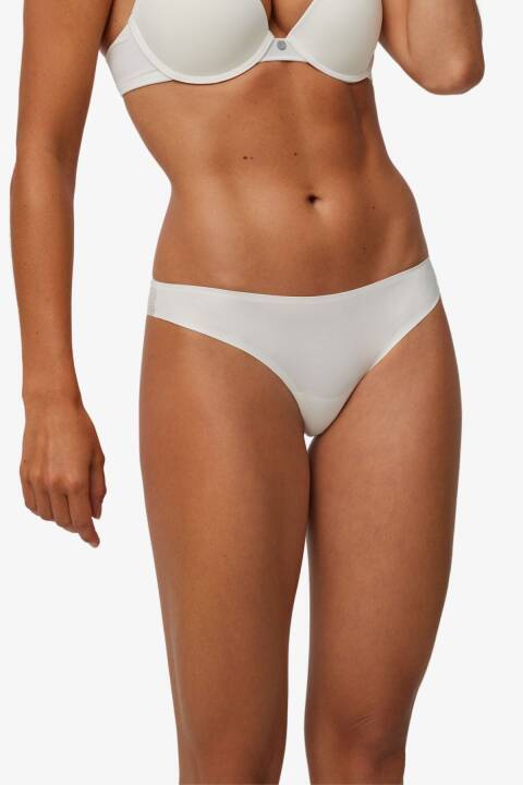 Трусики стрінги, шампань (Cava) 