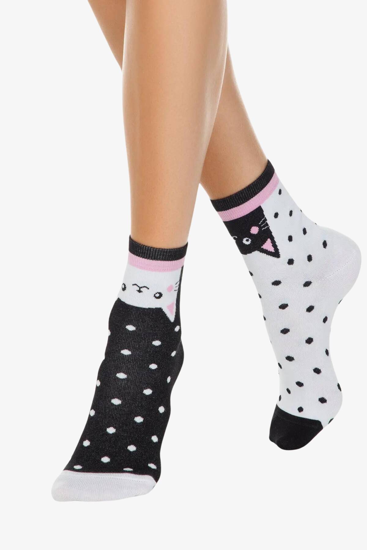 Шкарпетки жіночі короткі Conte 18С-277СП, 174 чорно-білий вид 0